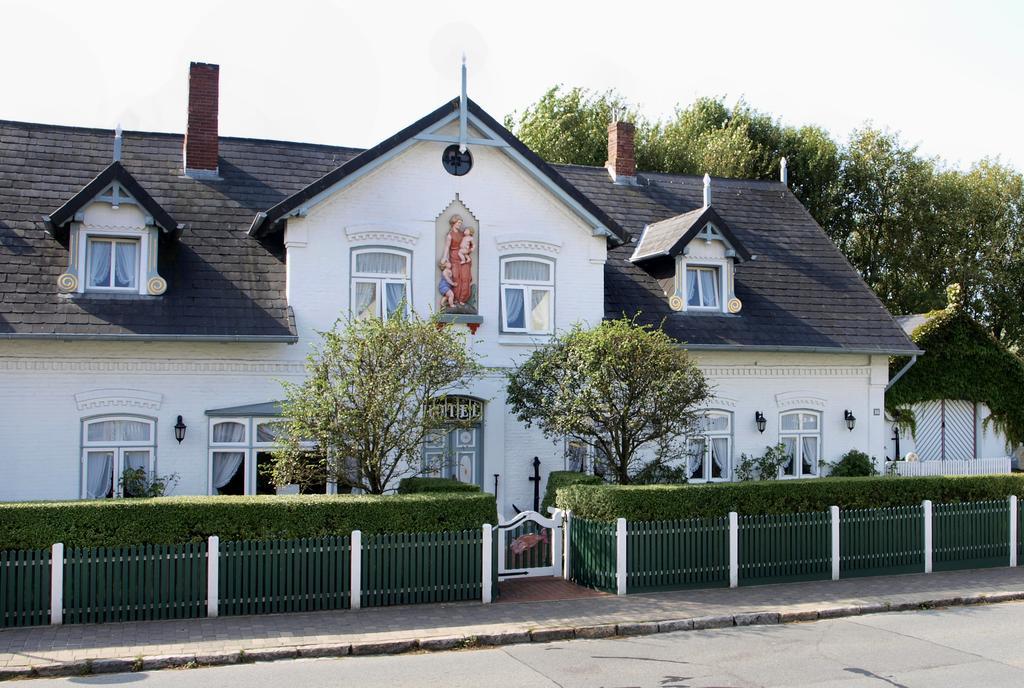 Hotel Friesenhof Wenningstedt-Braderup Extérieur photo